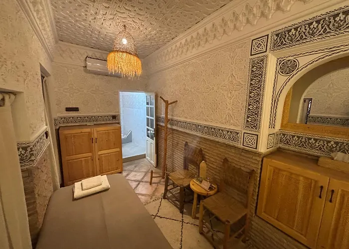 Riad Minami