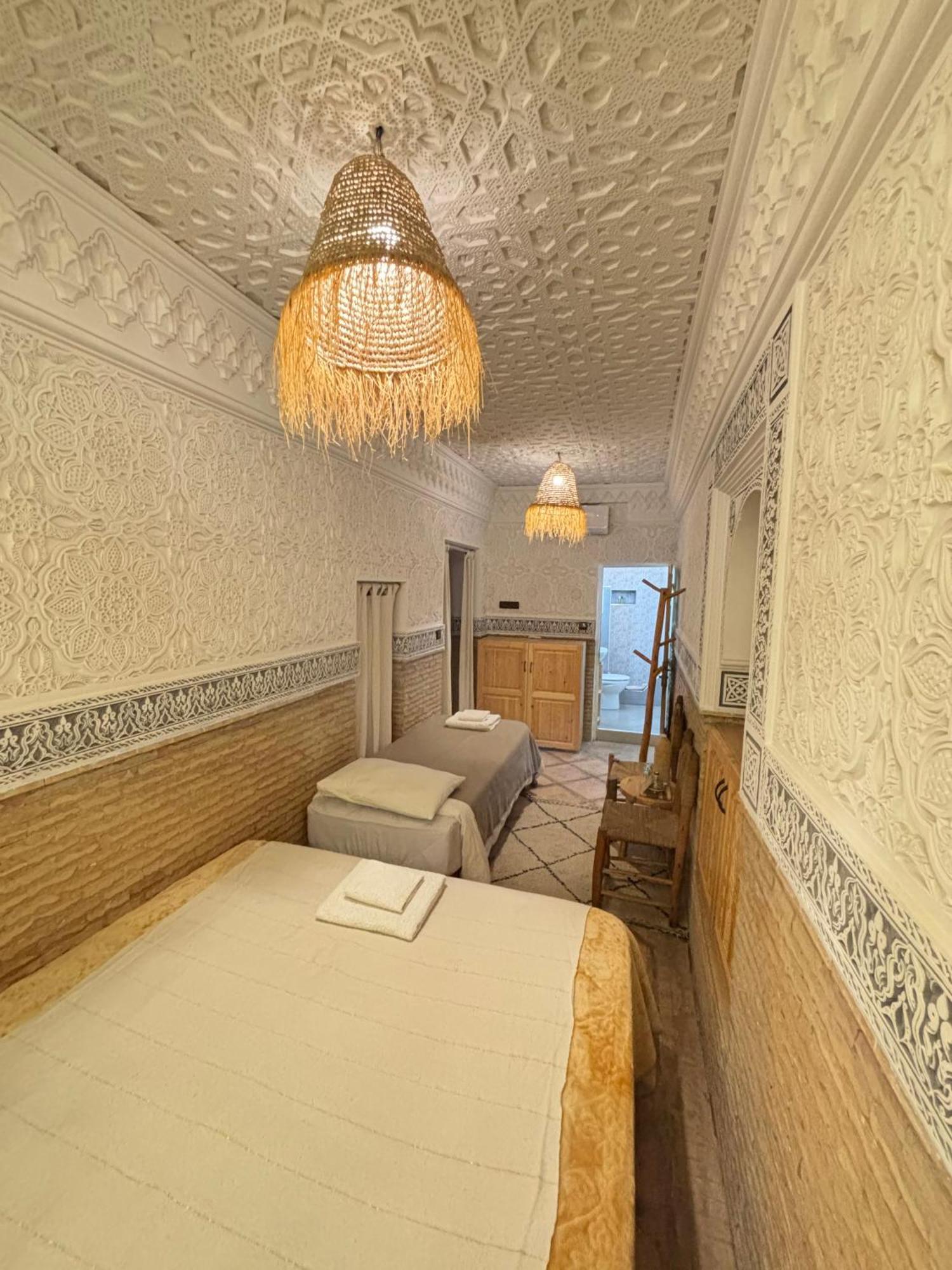 Bed & Breakfast Minami *